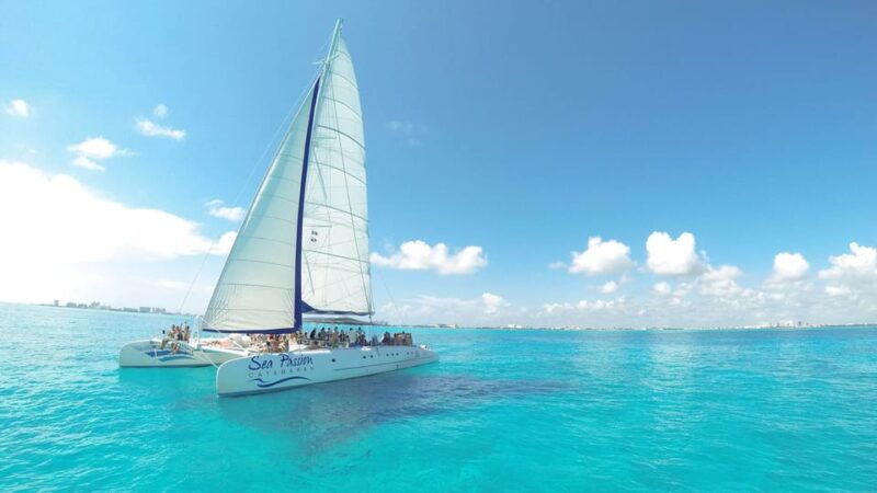 isla-mujeres-catamaran-sail-to-isla-mujeres-from-cancun