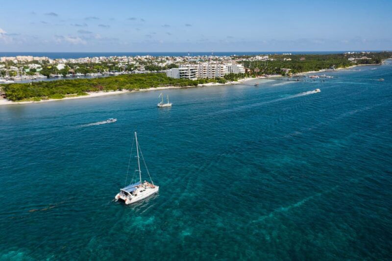 isla-mujeres-snorkeling-and-catamaran-party-cruise