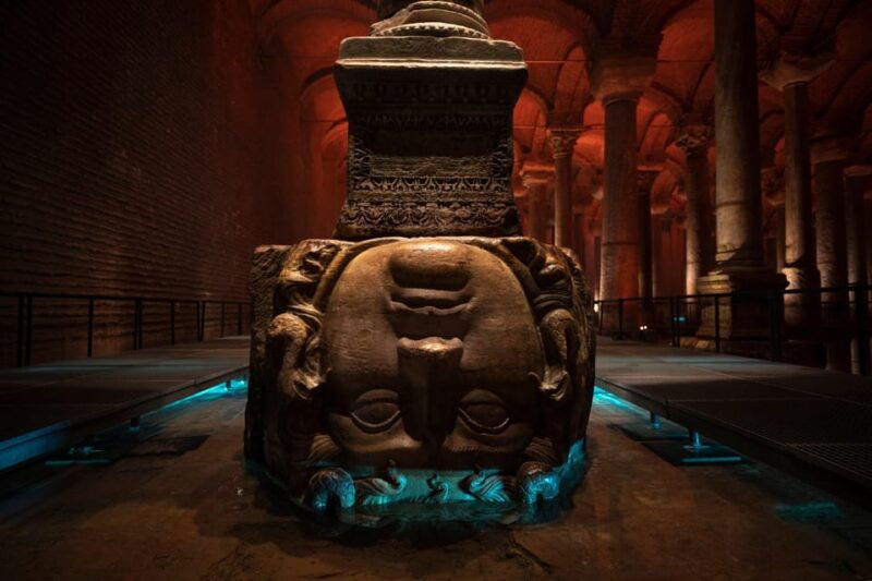 istanbul-hagia-sophia-blue-mosque-basilica-cistern-tour