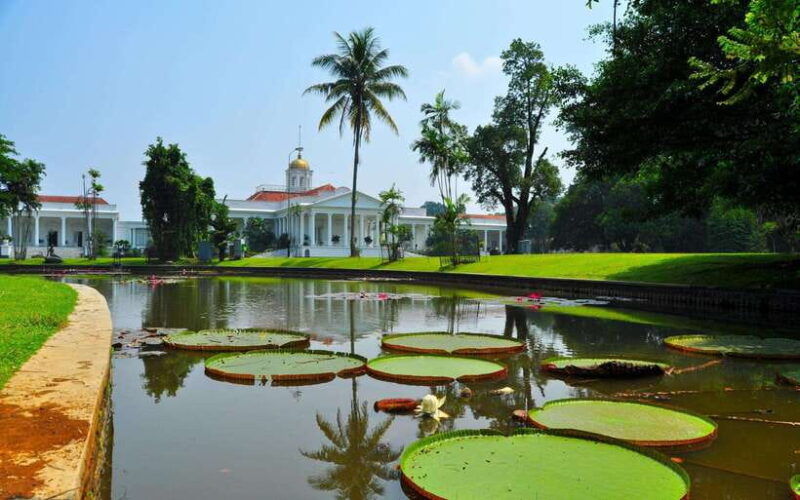 jakarta-java-tours-to-bandung-yogyakarta-bromo-ijen