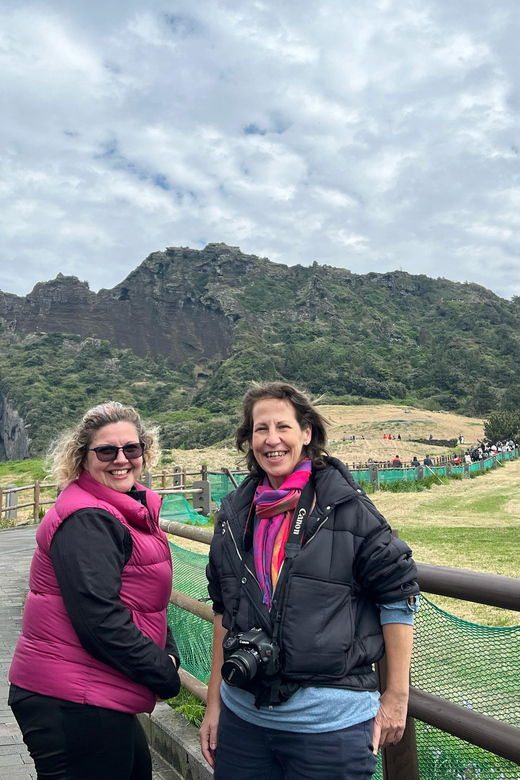 jeju-east-course-unesco-seongsan-ilchulbong-bus-tour