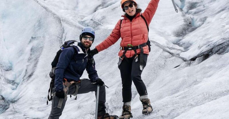 jokulsarlon-glacier-hike-ice-cave-and-photoshoot-package
