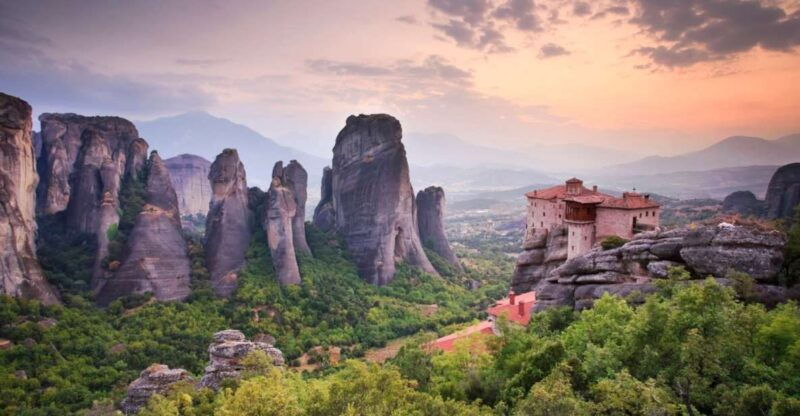 kalabaka-meteora-monasteries-minibus-tour-with-photo-stops
