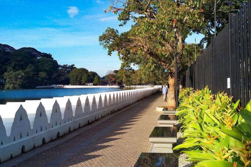 kandy-city-explore-tour-private-tour-with-local-guide