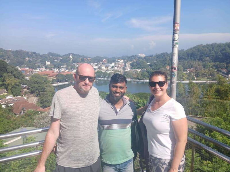 kandy-city-full-day-private-tour-by-tuk-tuk