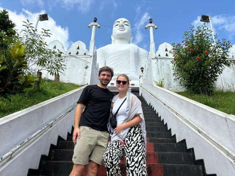 kandy-guided-city-tour-by-tuk-tuk-2