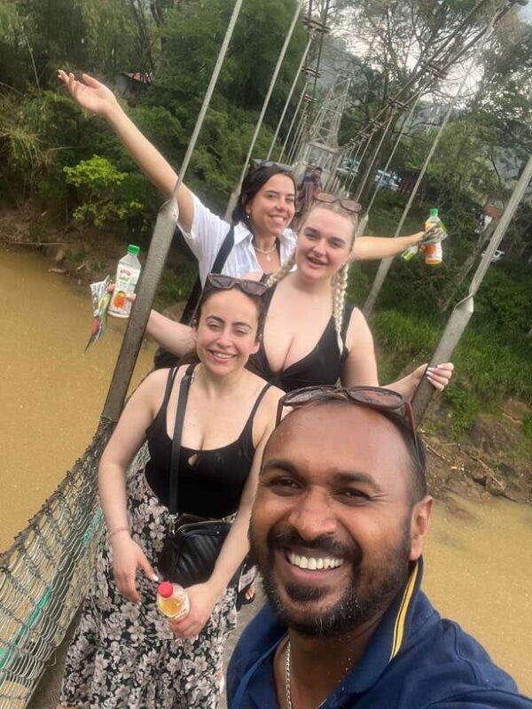 kandy-private-guided-tour-of-the-city-by-tuk-tuk
