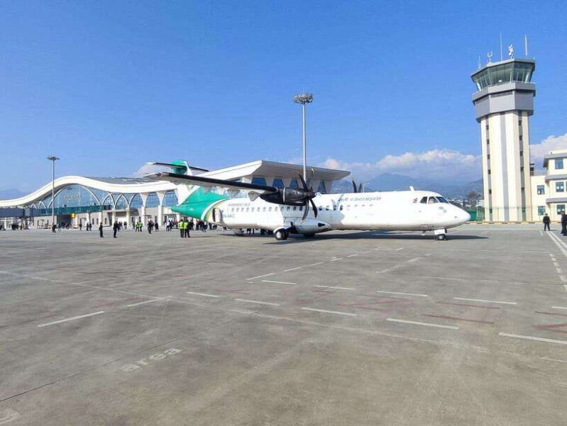 kathmandu-1hour-mount-everest-flight-with-private-transfer