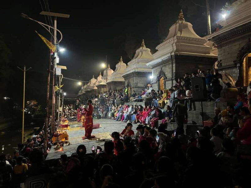 kathmandu-evening-aarati-tour-at-pashupatinath-temple