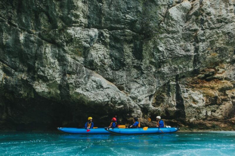 kayaking-mreznica-waterfalls-in-natural-monument