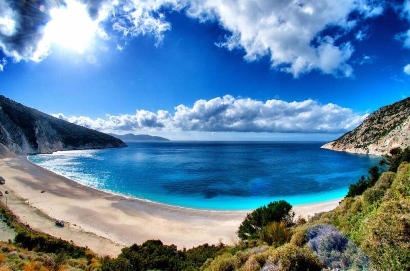 kefalonia-half-day-tour-melissani-drogarati-myrtos-beach