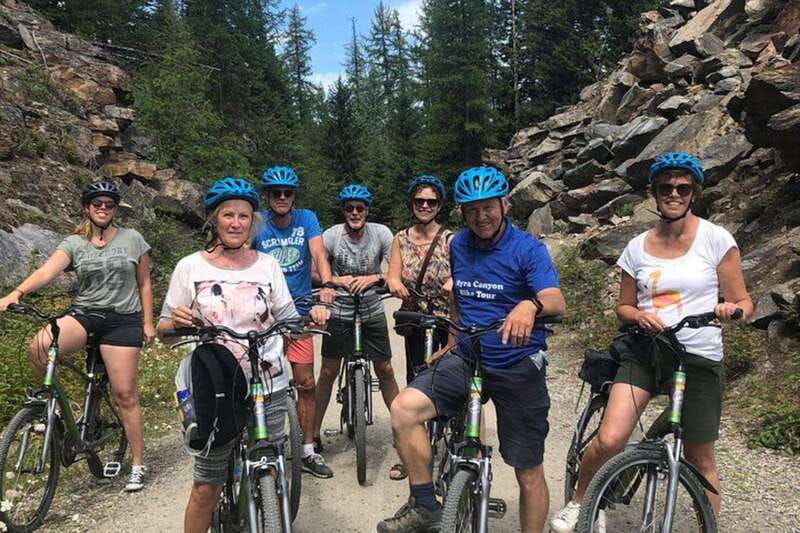 kelowna-myra-canyon-bike-wine-tasting-full-day-tour