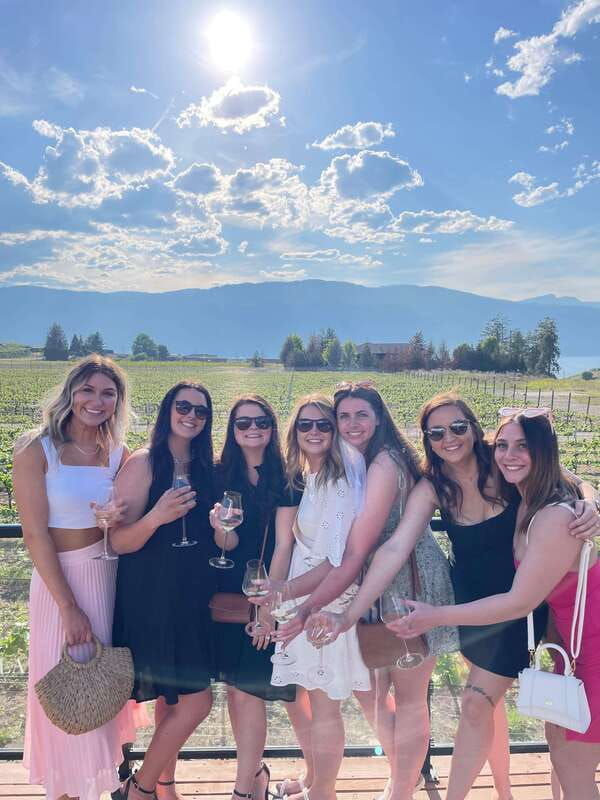 kelowna-sunset-sip-wine-tour