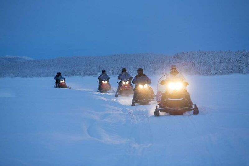 kiruna-guided-snowmobile-tour-with-lunch