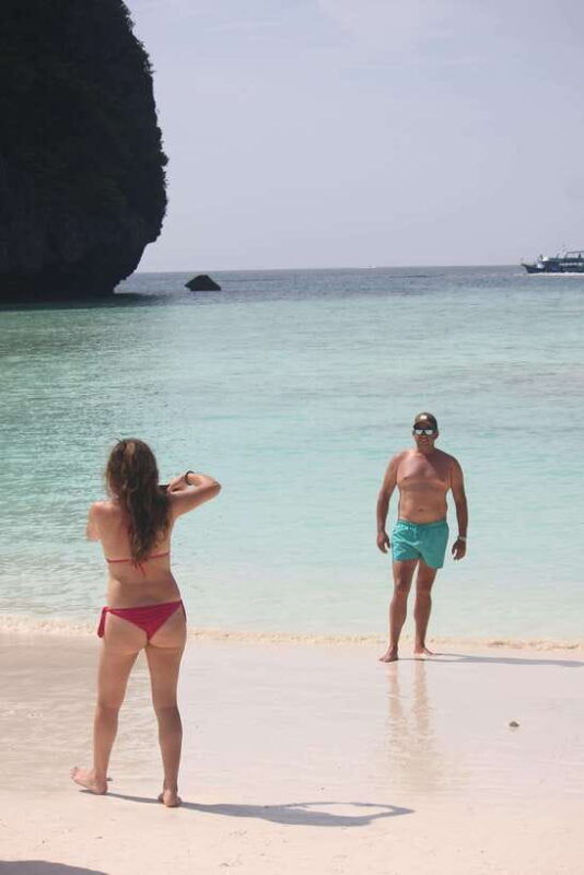 ko-phi-phi-don-speedboat-day-trip-with-shark-snorkeling