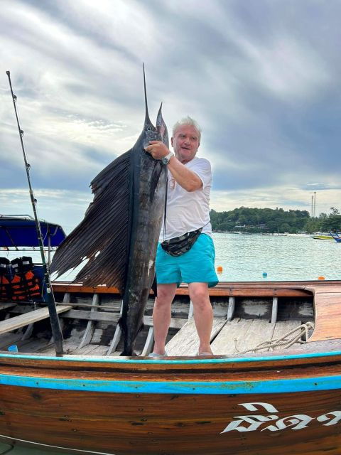 koh-lipe-fishing-fish-bbq-snorkeling-private-boat-lunch