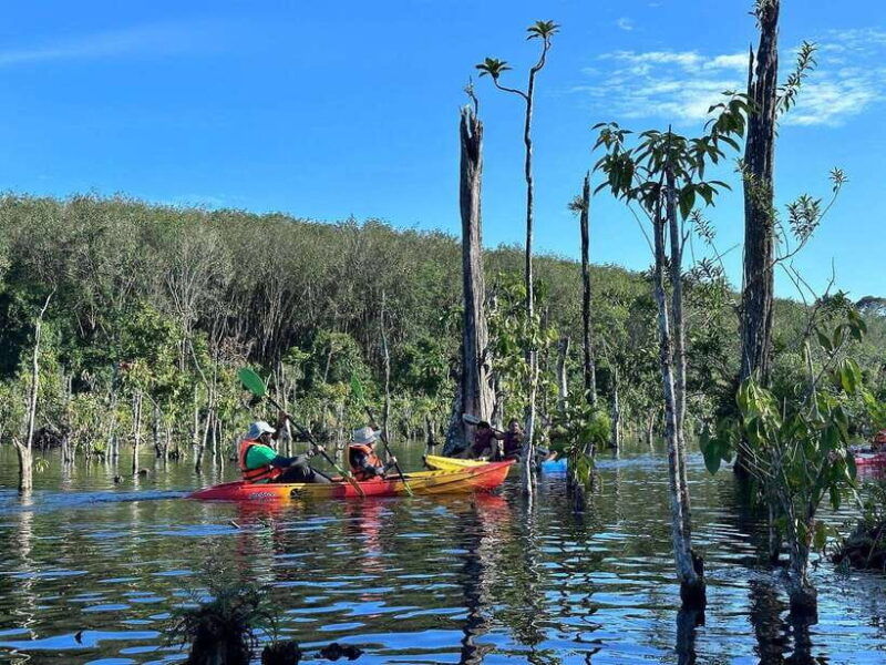 krabi-klong-root-crystal-lake-kayaking-tour