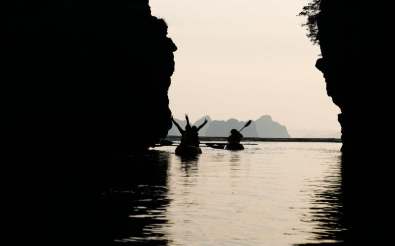 krabi-sunset-kayaking-ao-thalane-with-dinner-bbq