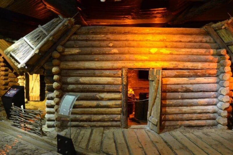 krakow-skip-the-line-underground-museum-private-guided-tour