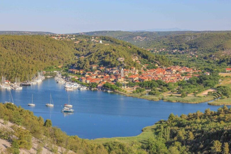 krka-waterfallsprivate-tour-with-wine-tasting-and-desert