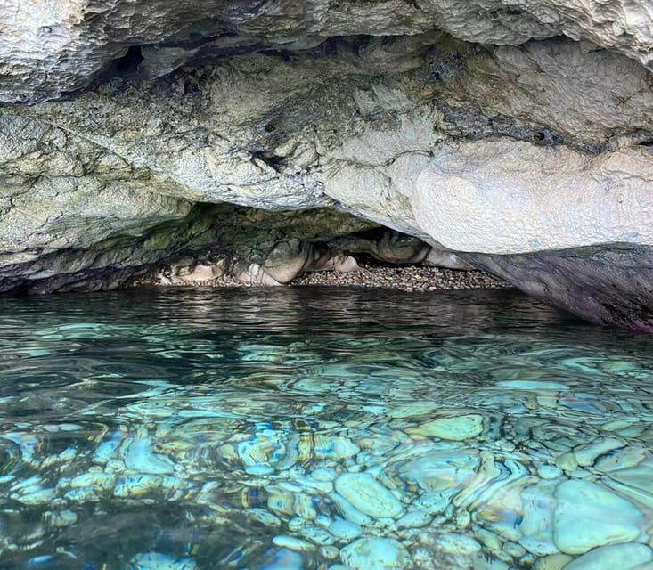 la-ciotat-boat-tour-to-the-coves-of-var-and-embiez-island