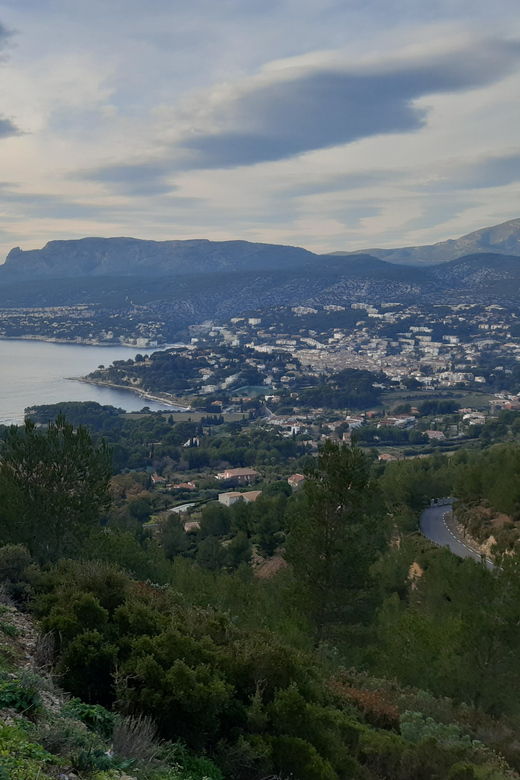 la-ciotat-calanques-national-park-guided-hike
