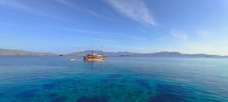labuan-bajo-3-day-komodo-island-liveaboard-w-phinisi-boat