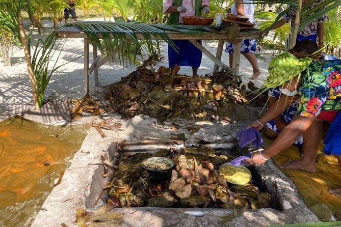 Lagoon Snorkeling Tour with Tahitian Oven Lunch in Bora Bora - The Cultural and Culinary Highlight: The Tahitian Oven Lunch