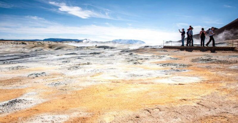 lake-myvatn-classic-tour-from-akureyri
