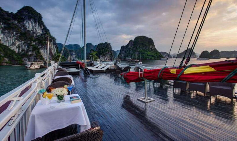 lan-ha-bay-2-days-1-night-cruise-with-balcony-room