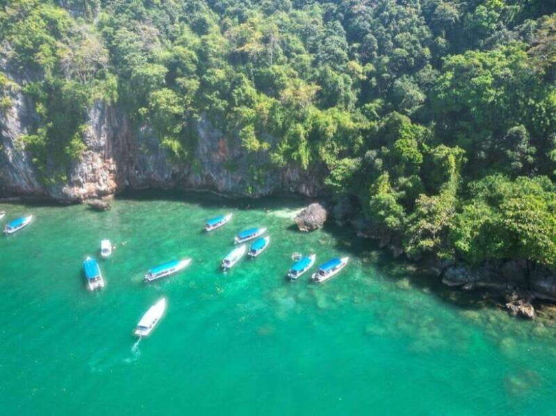 langkawi-dangli-island-snorkel-and-swim-speedboat-tour