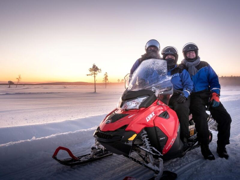levi-easy-snowmobile-tour-perfect-for-beginners
