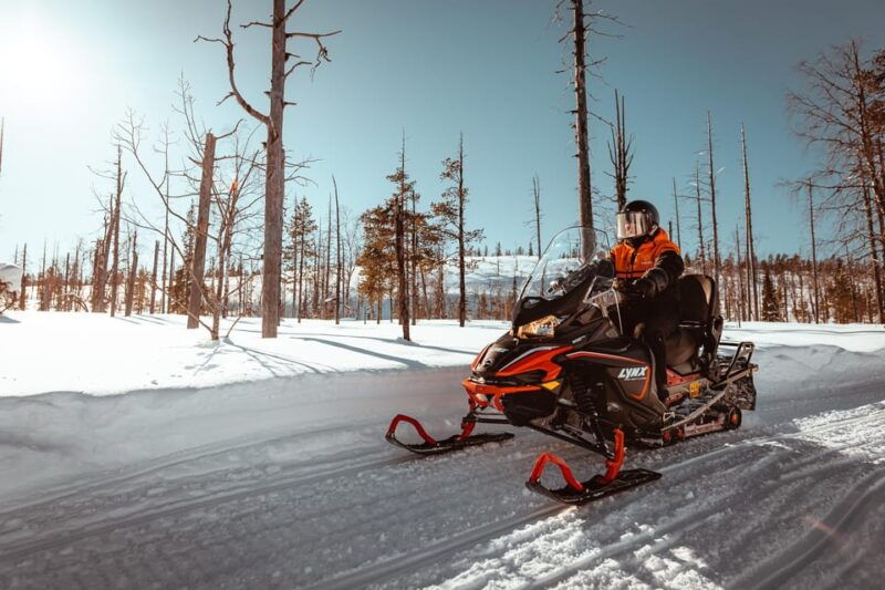 levi-full-day-snowmobile-safari-to-wilderness