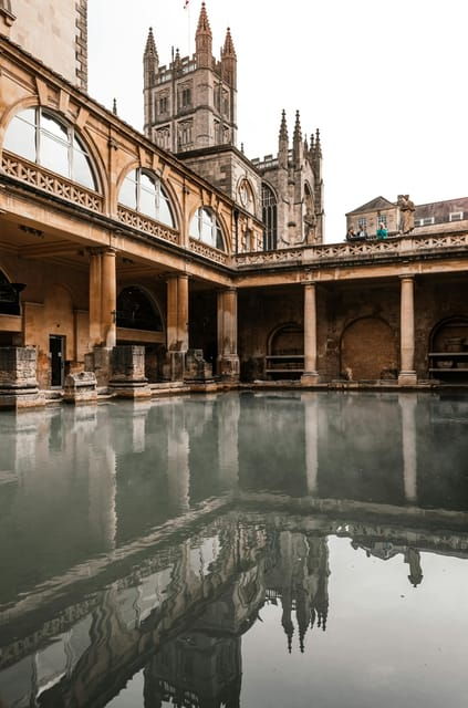 london-stonehenge-cotswolds-and-bath-private-day-trip