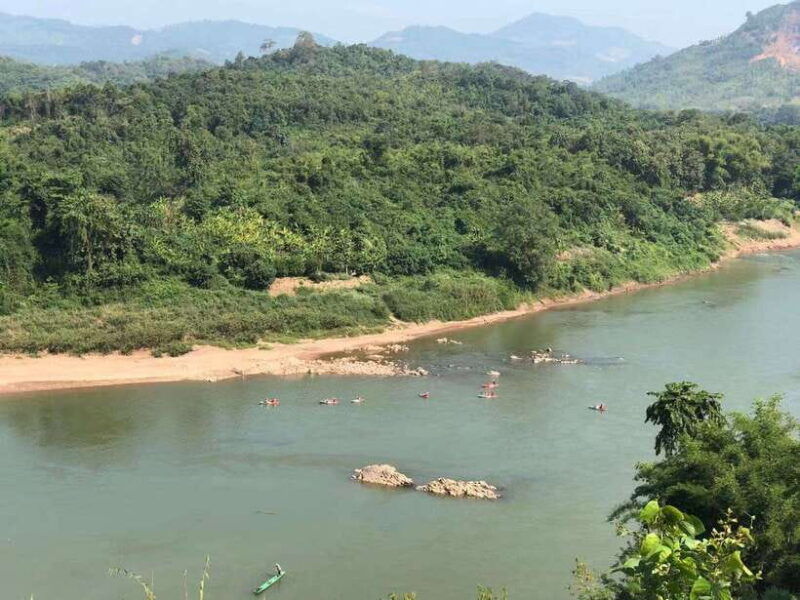 luang-prabang-kayak-tour-to-pak-ou-caves
