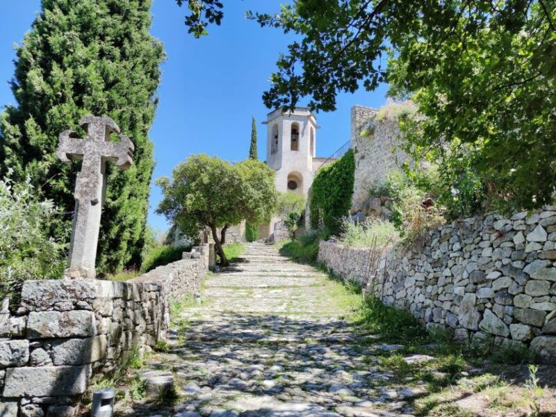 luberon-electric-bike-tour-oppede-ride