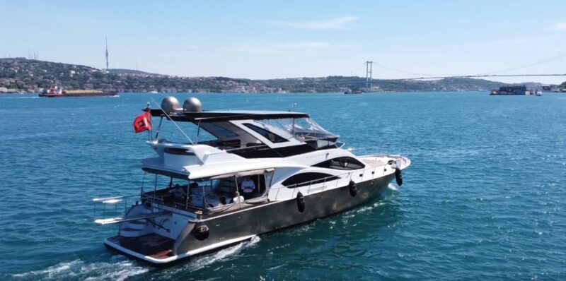 luxury-private-yacht-rental