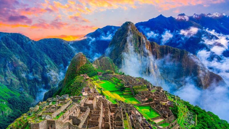 machu-picchu-by-bus-and-train-2-days