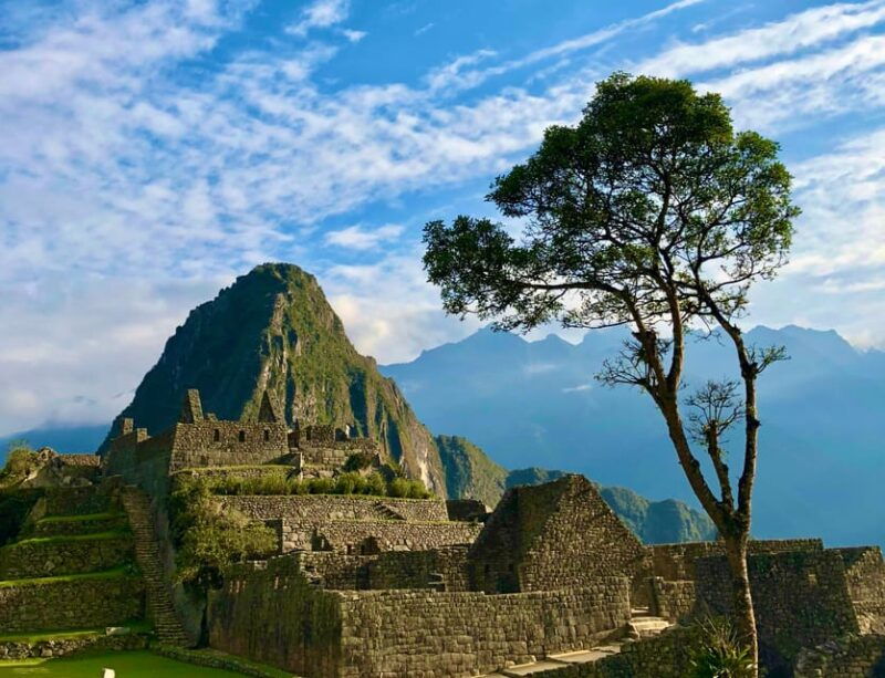 machu-picchu-huayna-picchu-mountain-entry-ticket