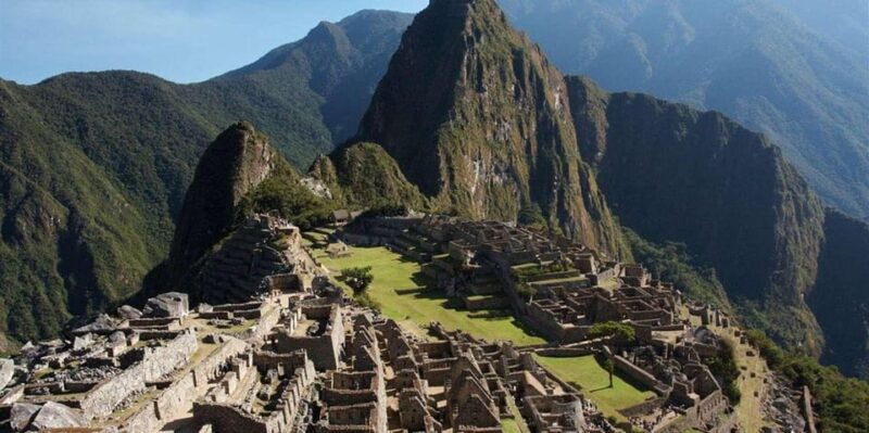 machu-picchu-private-guided-tour-from-aguas-calientes-4