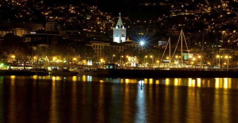madeira-by-night-with-traditional-dinner