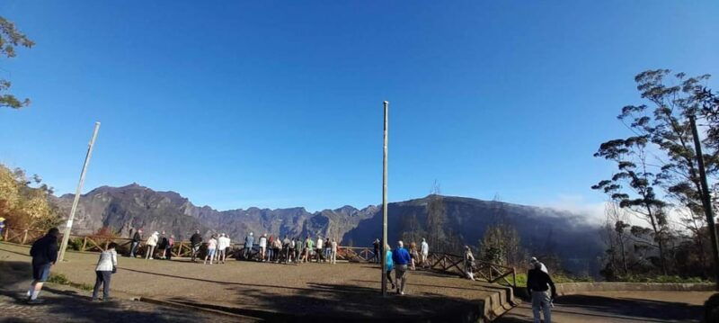 madeira-unforgettable-44-adventure-camara-de-lobos-and-cabo-girao-duration-3-5h