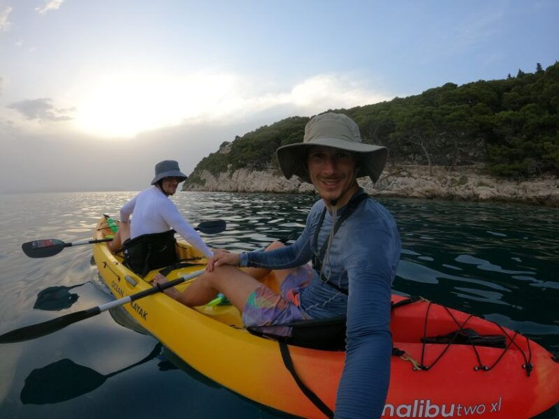 makarska-guided-sea-kayaking-tour-with-snorkeling-stop