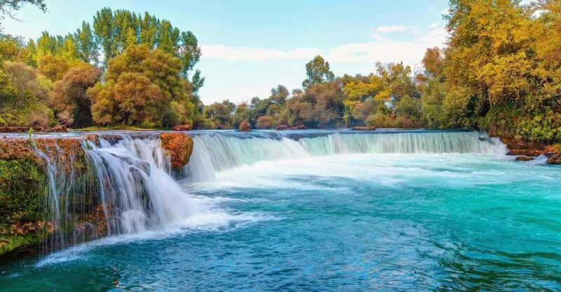 manavgat-grand-bazaar-with-river-boat-and-waterfall-tour