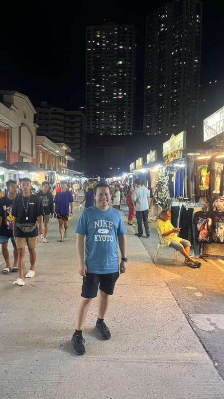 manila-night-market-with-local-guide
