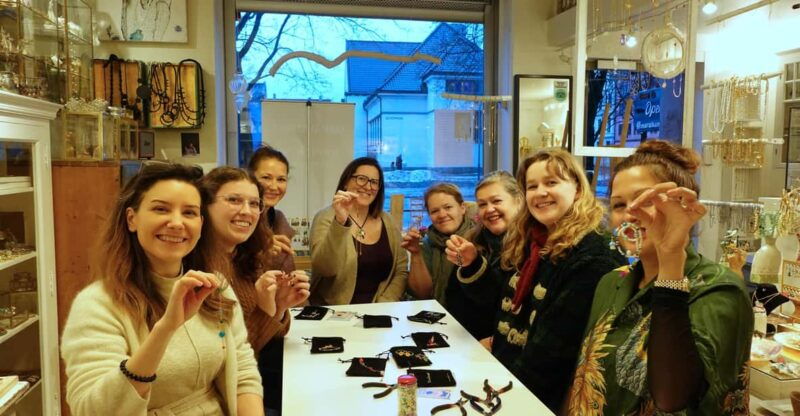 maral-kunst-jewelry-bar-experience-jewelry-making