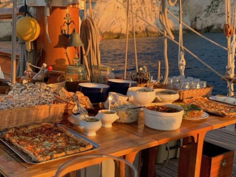 marseille-frioul-islands-sunset-cruise-with-cocktail-dinner