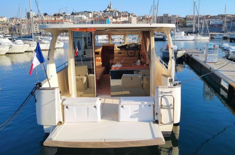 marseille-sunset-boat-cruise-with-dinner-and-drinks