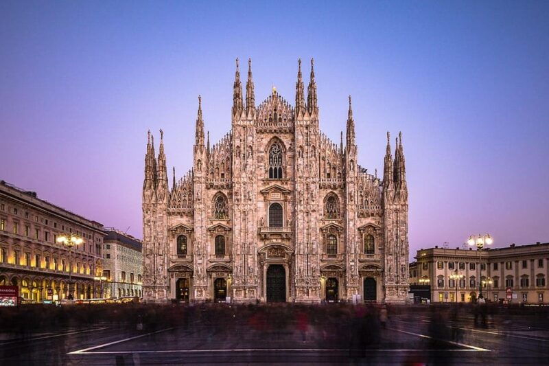 milan-cathedral-fast-track-access-with-outside-guided-tour