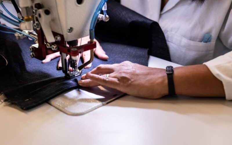 milan-private-tailor-made-custom-jeans-experience